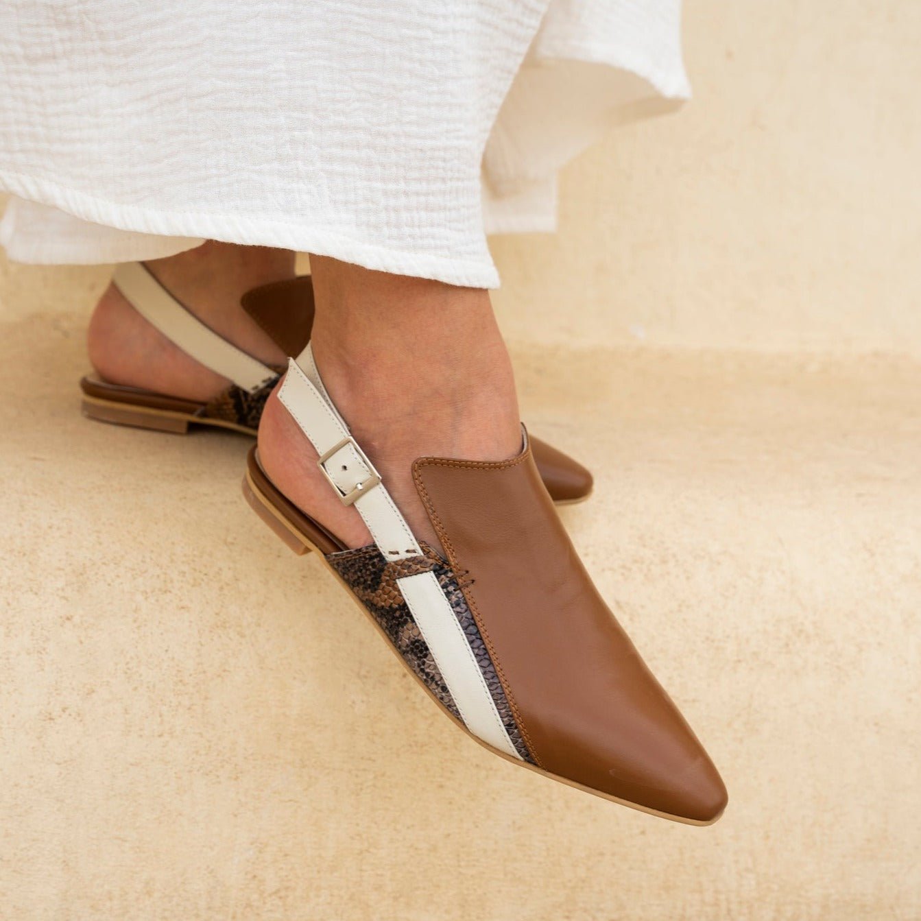 Sadan tan sandal - Shoes - THUNA
