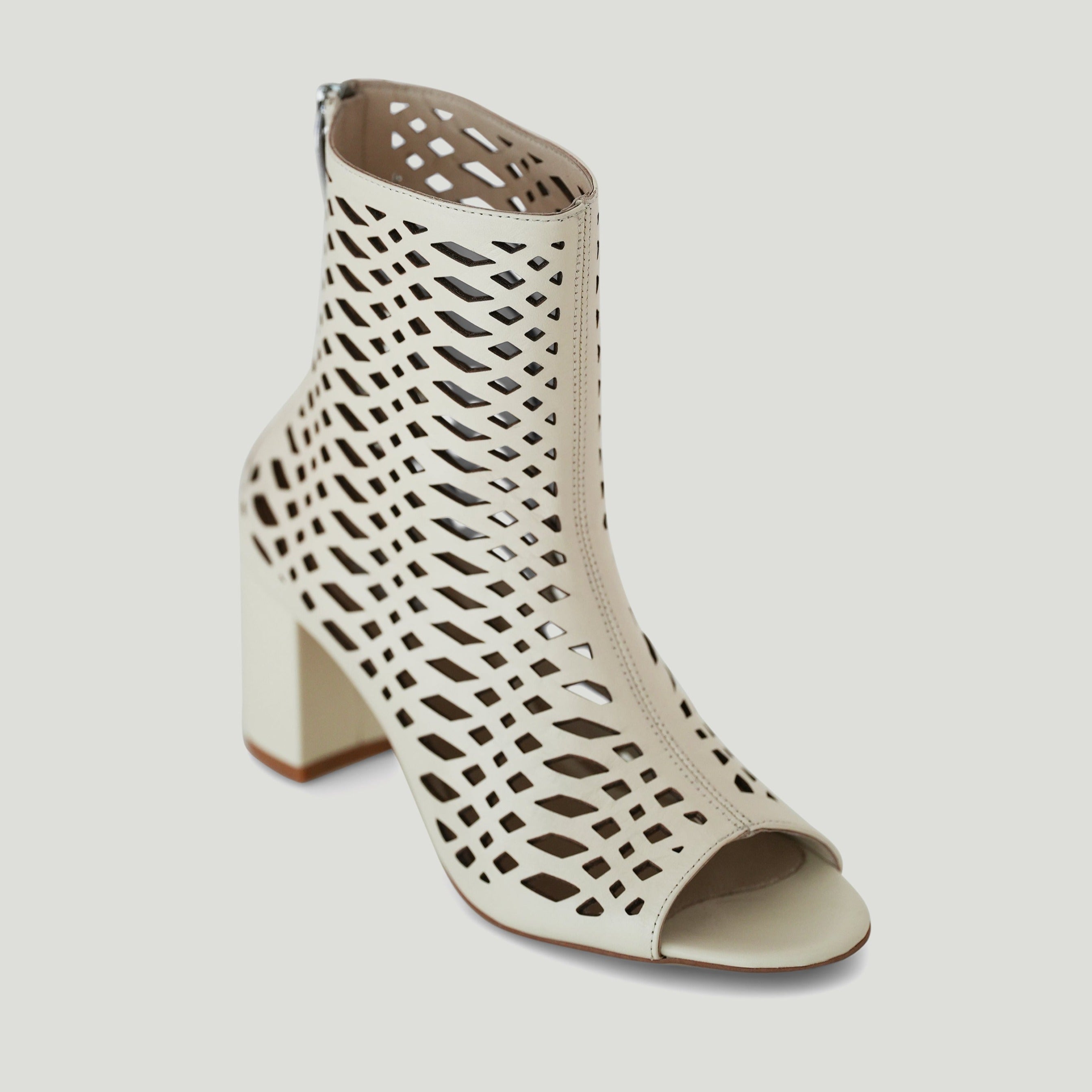 Kayan cream heel - THUNA