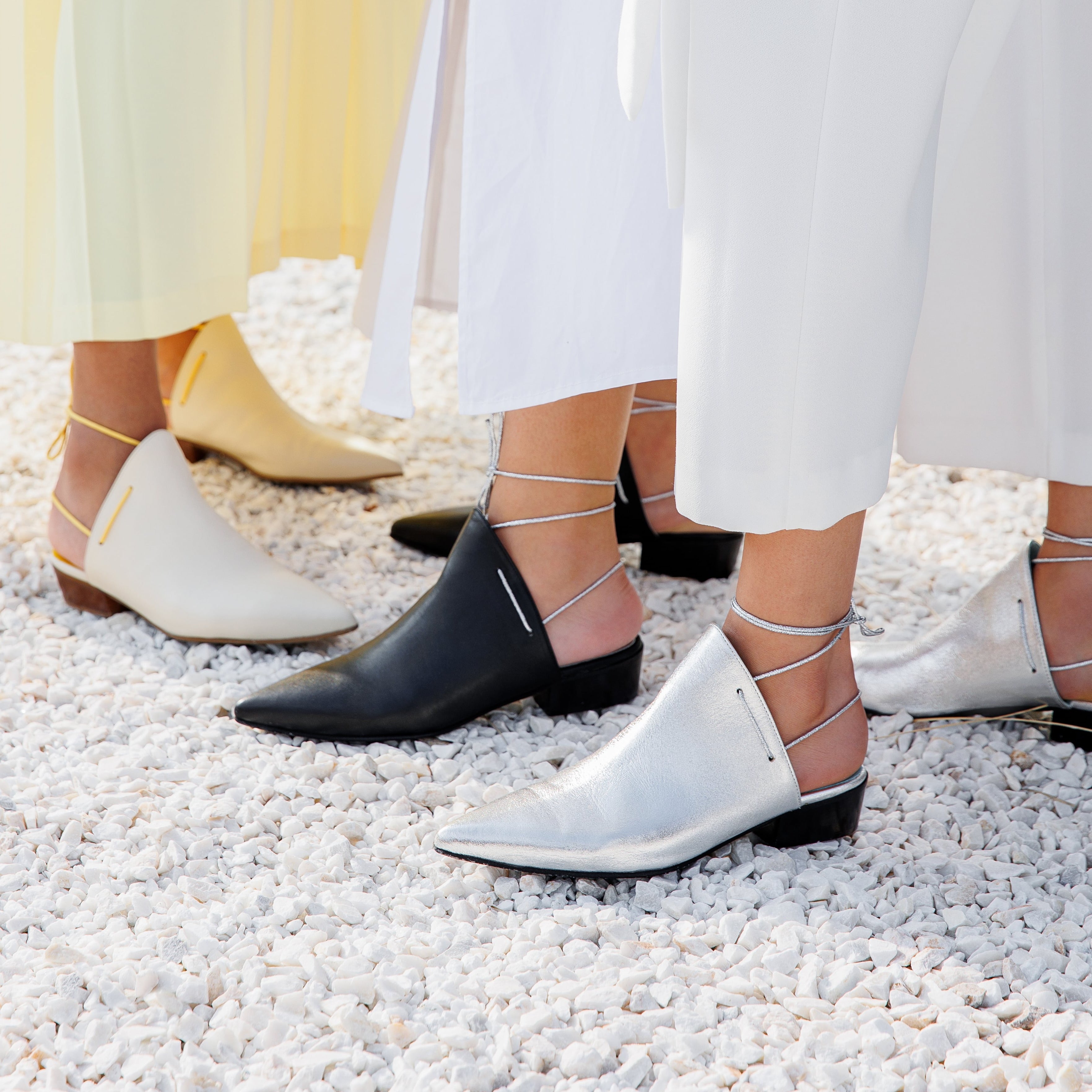 Nawa silver sandal - THUNA Saudi shoes - Kuwait - KSA
