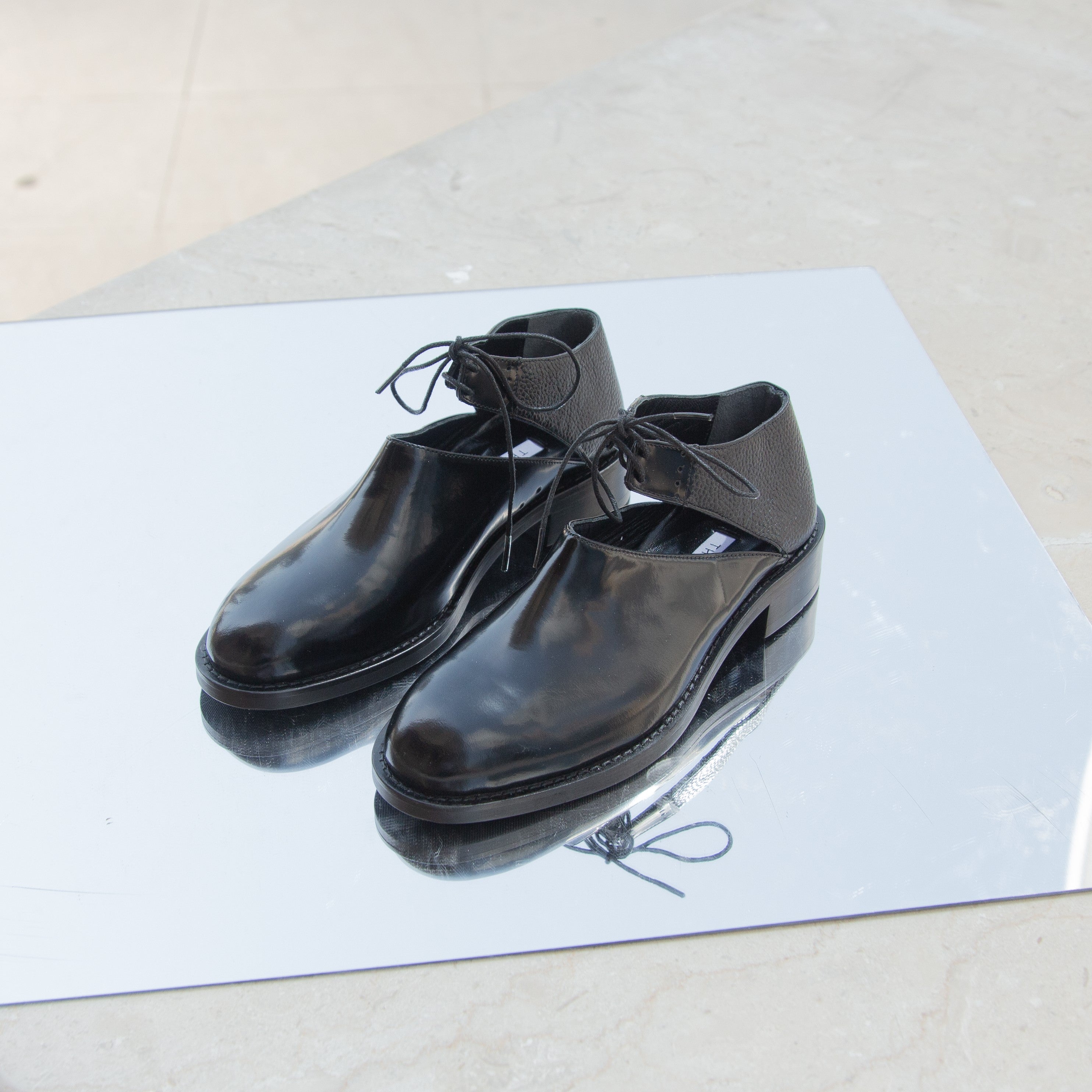 Nina black oxford - THUNA