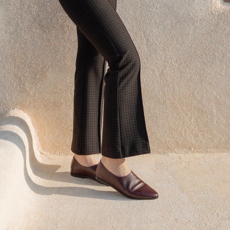 Adeela maroon loafer - Loafers - THUNA