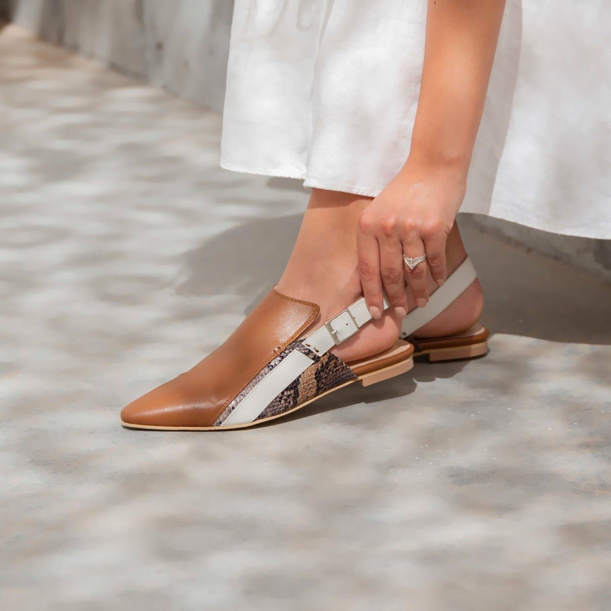 Sadan tan sandal - Shoes - THUNA