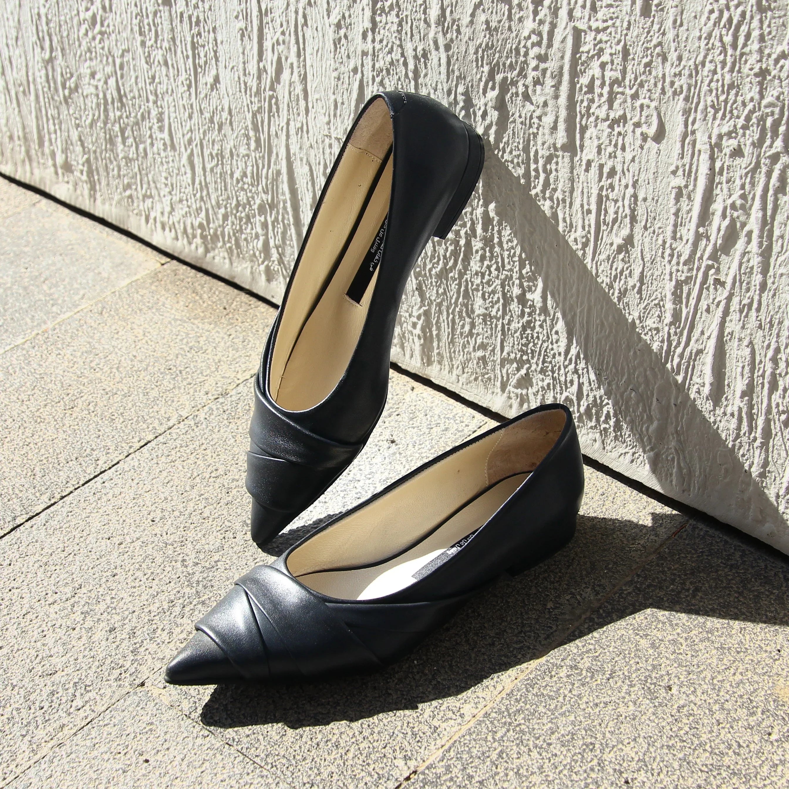 Delta black loafer - THUNA