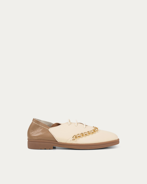 Dora beige oxford