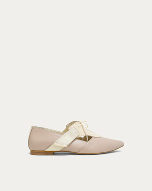 Lucia beige loafer