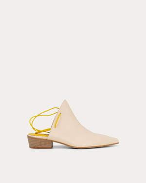 Nawa cream sandal