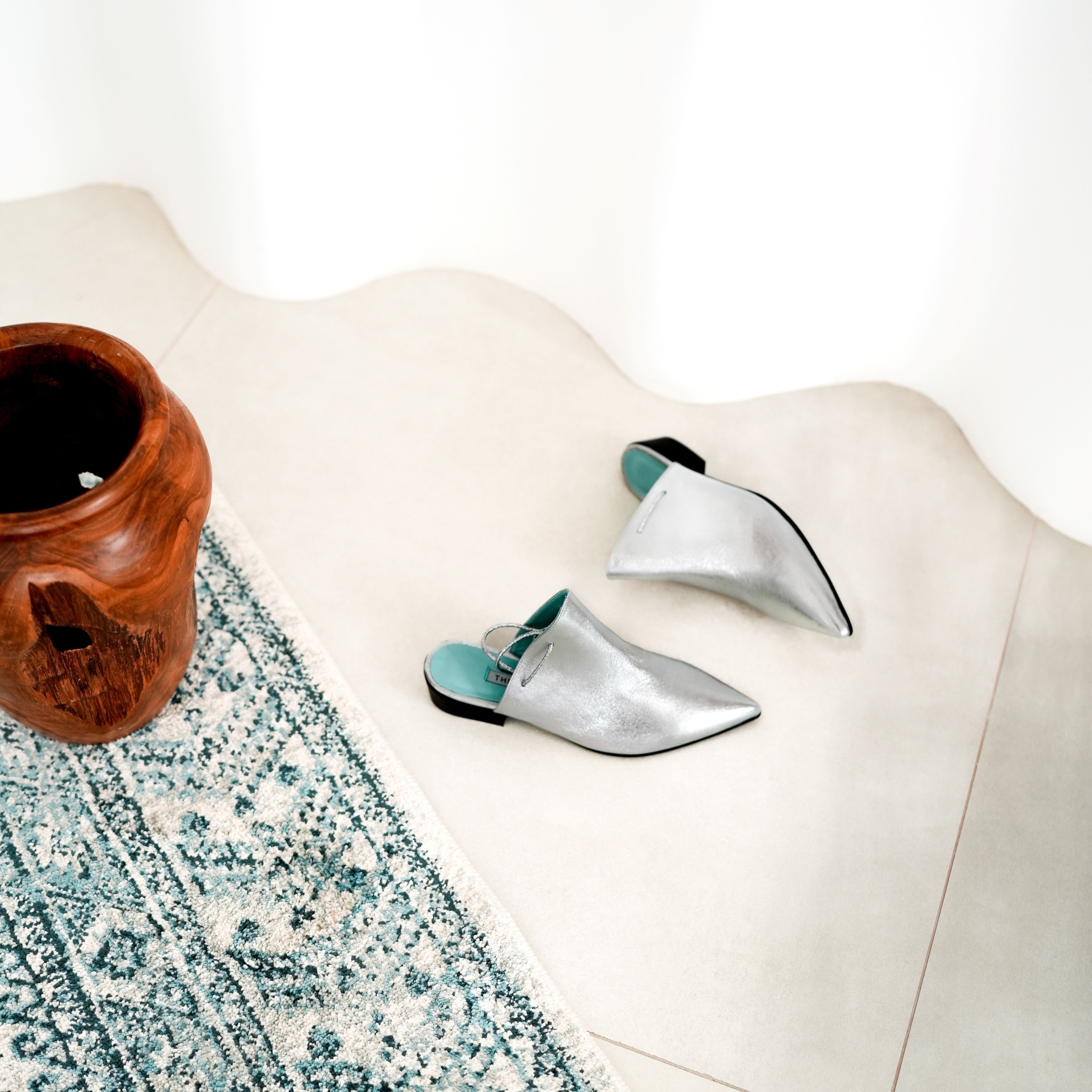 Nawa silver sandal - THUNA